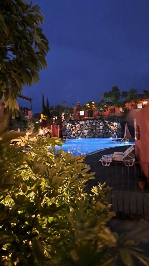 Aparthotel El Cerrito Лос-Канкахос Экстерьер фото